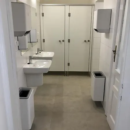 Bison Hostal *