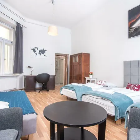 Hostal Bison